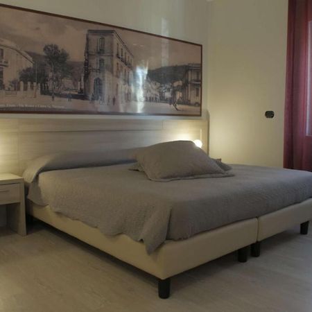 Il Borghetto Hotel Ristorante Lamezia Terme Ngoại thất bức ảnh